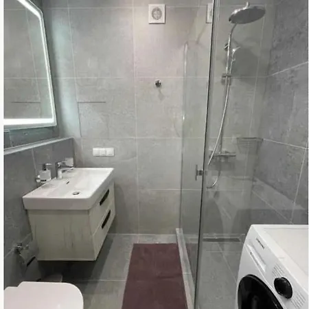 Lux 1-Bedroom Beautiful Apartment Most City Central Area Dnipro Exterior photo