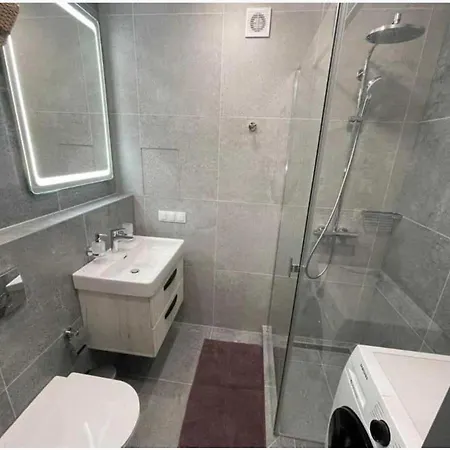 Lux 1-Bedroom Beautiful Apartment Most City Central Area Dnipro Exterior photo