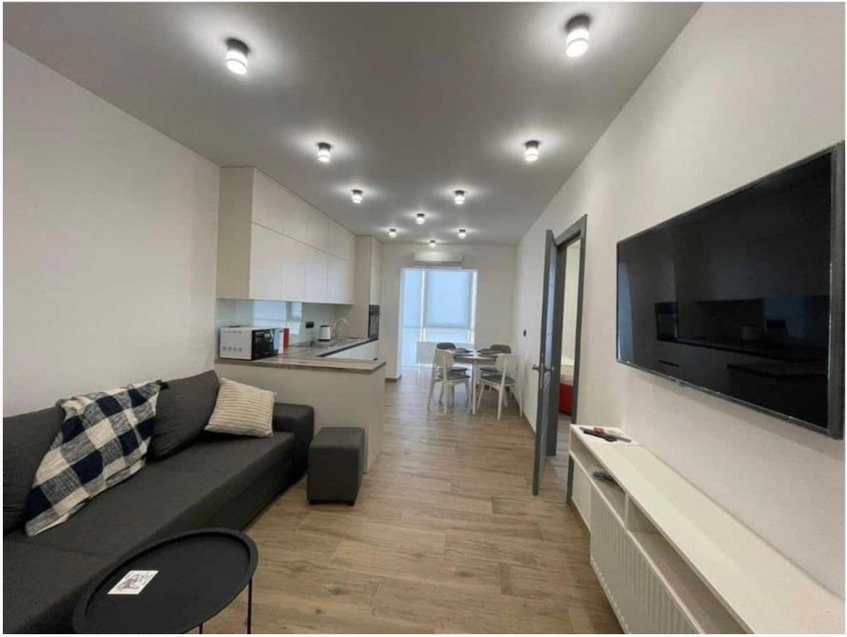 Lux 1-bedroom Beautiful Area *