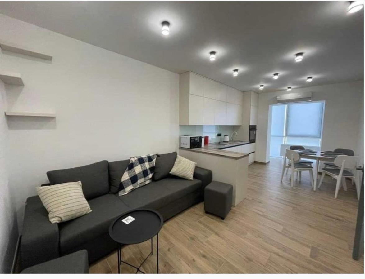 Apartment Lux 1-bedroom Beautiful Area Dnipro